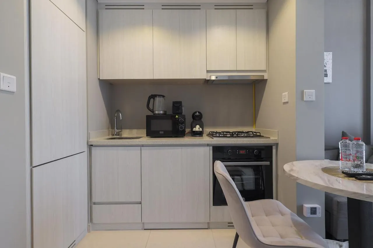 Business Bay 1 Bedroom With Canal View Dubai