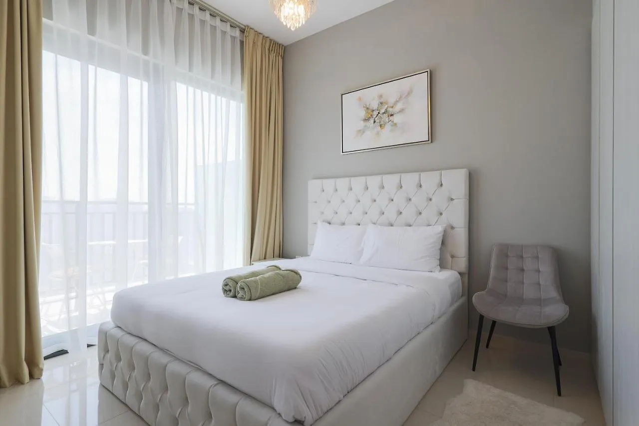 Apartment Business Bay 1 Bedroom With Canal View Dubai United Arab Emirates