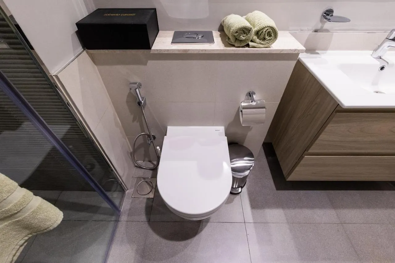 Business Bay 1 Bedroom With Canal View Dubai